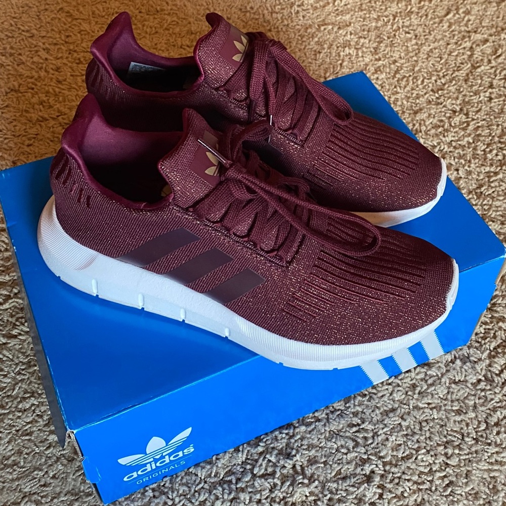 Adidas Swift Run Sneaker